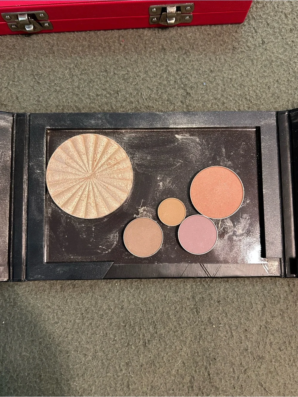New Jeffree Star Blood Sugar Palette And OFRA Magnetic Palette